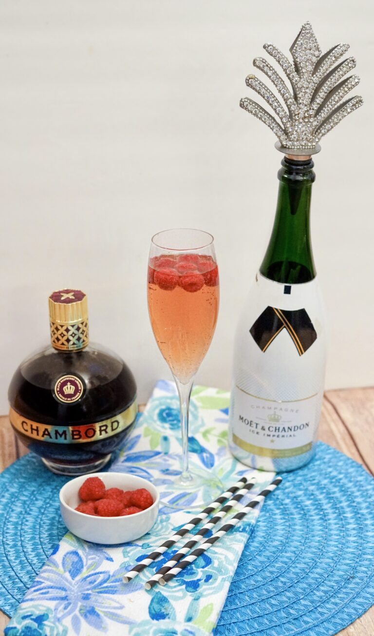 How To Make A Perfect Raspberry Kir Royale Champagne Cocktail
